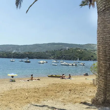 Il Porto Trilocale Nr.7 Lejlighed Porto Azzurro